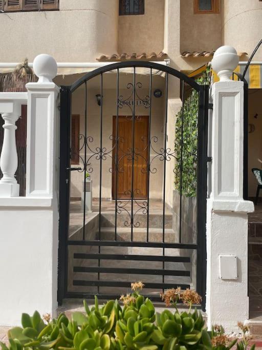 Lovely Holiday Home Santa Pola,Gran Alacant Exterior photo