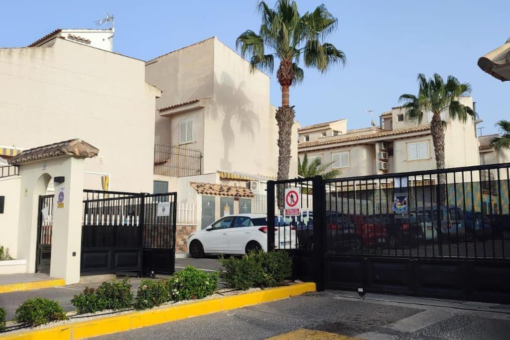 Lovely Holiday Home Santa Pola,Gran Alacant Exterior photo